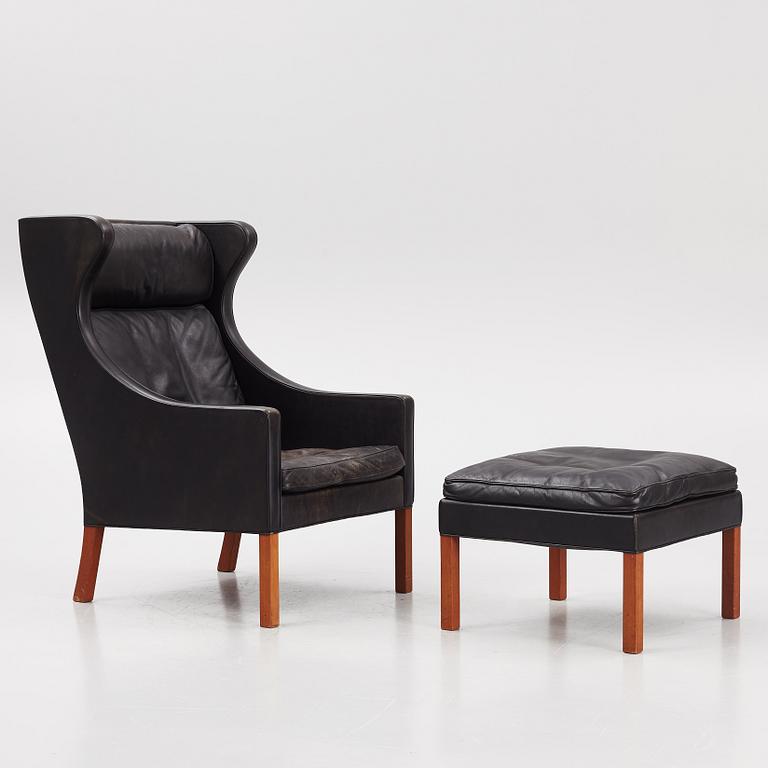 Børge Mogensen, fåtölj med fotpall, modell 2204, Fredericia Stolefabrik, Danmark.