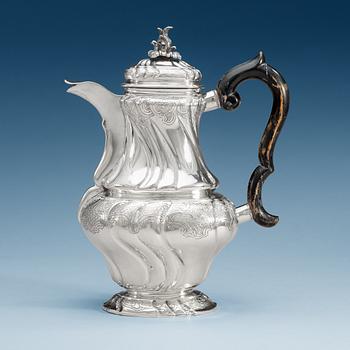 895. A Swedish 18th century silver coffee-pot, makers mark of Kilian Kelson, Stockholm 1750.