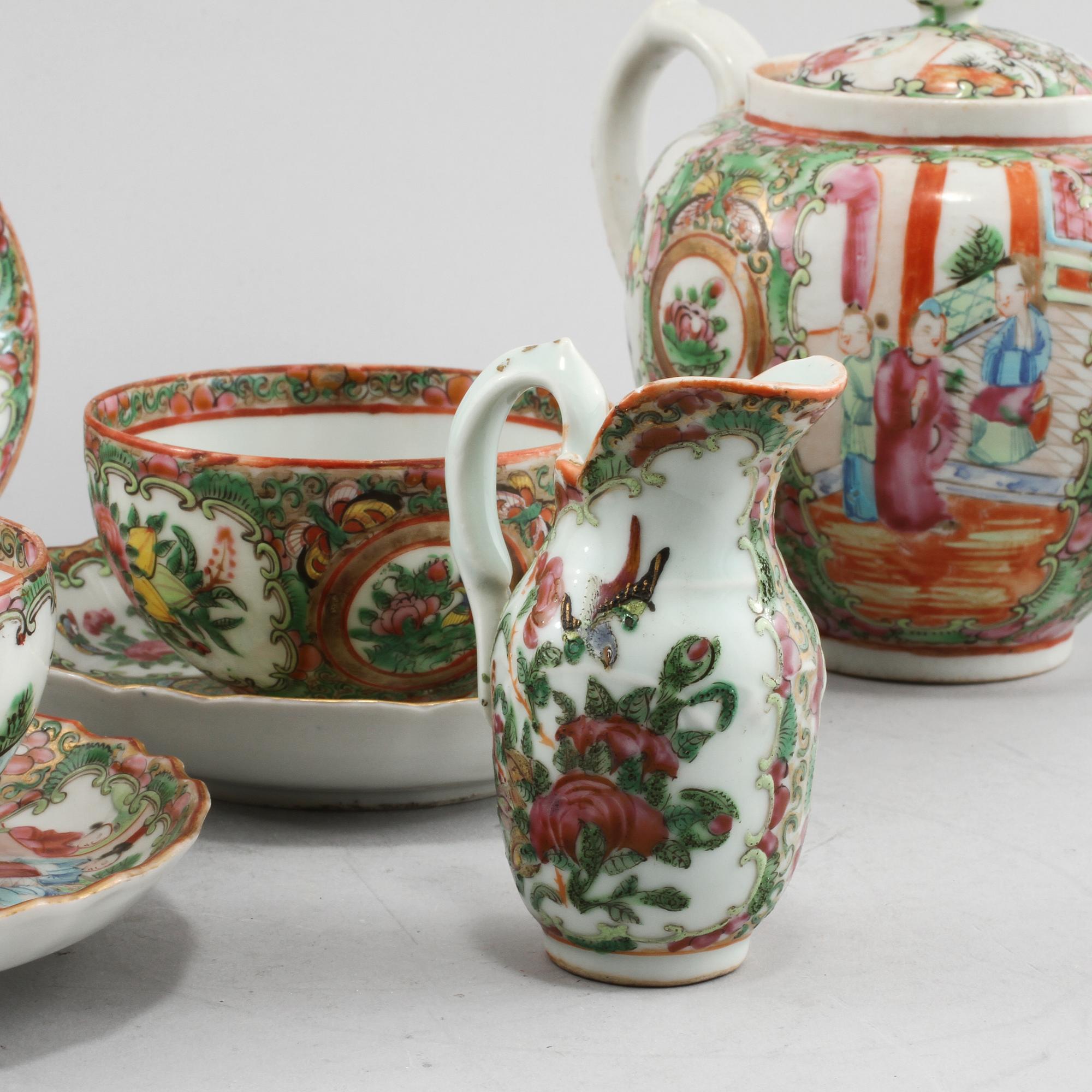 SERVISDELAR, 13 st, porslin, Kanton, Kina, 1800/1900-tal.