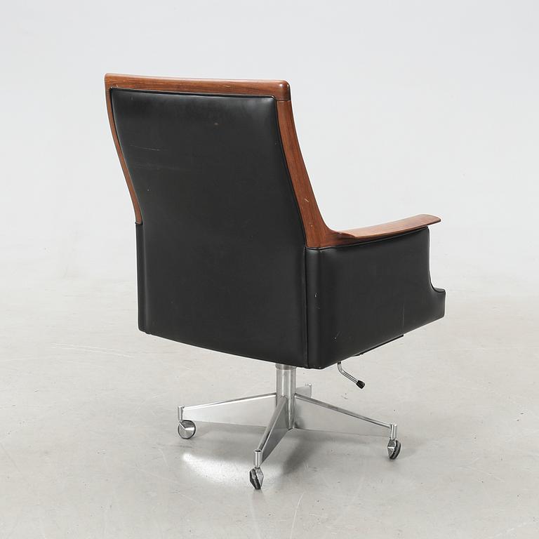 Torbjörn Afdal, desk chair from the "Minerva" series for Bruksbo Mellemstrand Norway 1970s.