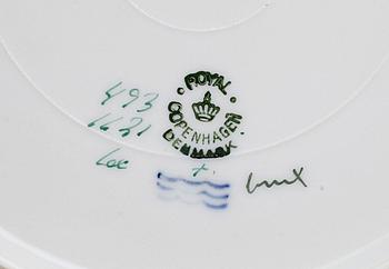 SERVISDELAR, 24 st, porslin, "Sachsisk blomst", Royal Copenhagen.