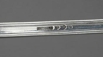 SOPPSLEV samt DESSERTSKEDAR, 1+3 "Olga", Kristianstad, 1855 och 1888. Vikt ca 308 gram.