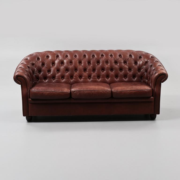 SOFFA, Chesterfieldmodell, 1900-talets slut.