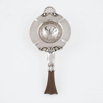 Georg Jensen, tesil, silver, Köpenhamn, Danmark.