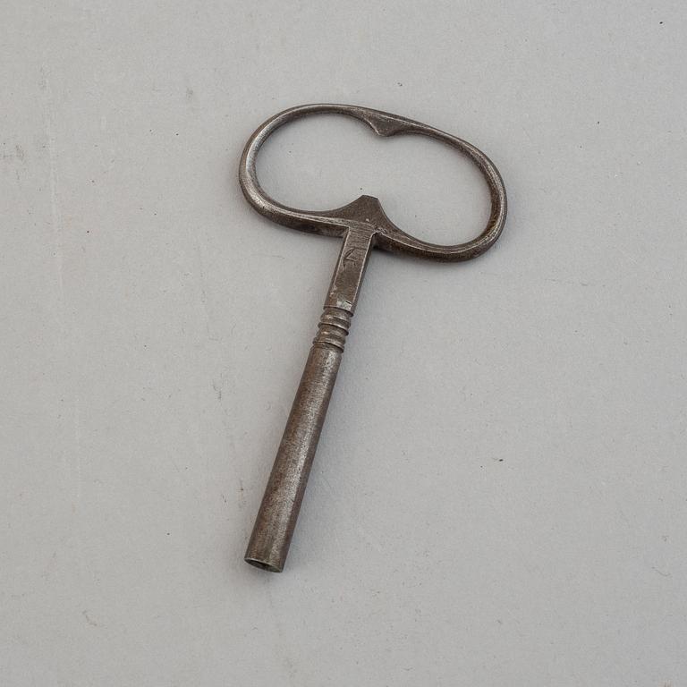 A French gilt bronze mantle clock, mid 19th century.