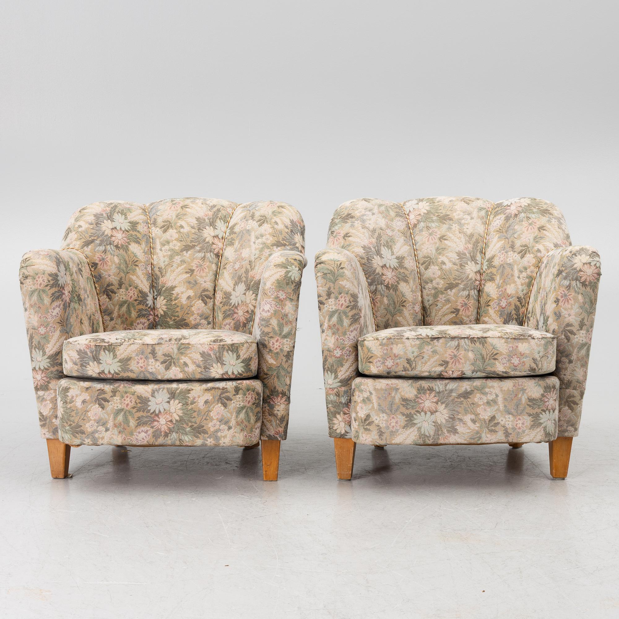 Armchairs, a pair, Swedish Modern, first half of the 20th century.