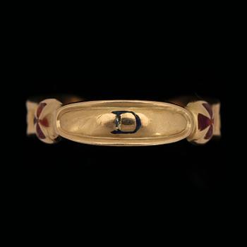 RING, Frimurarring, 18k guld med emalj. CF Carlman, Stockholm, 1956. Vikt 9g.