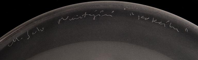 MARKKU SALO, veistos, signeerattu M. Salo, Nuutajärvi "Kokoeilu".