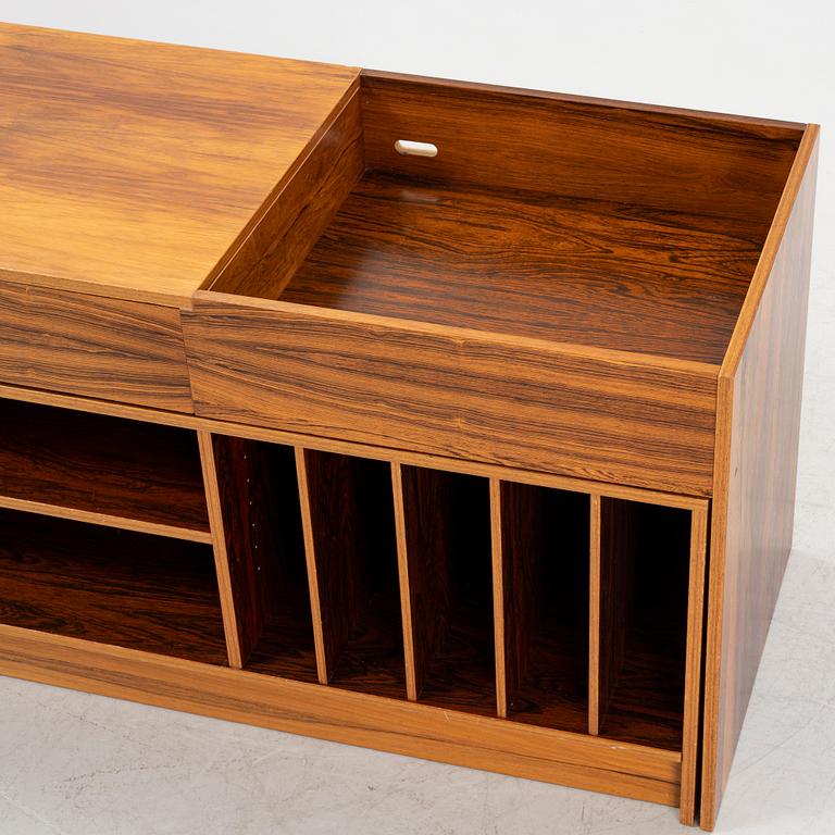 Stereobänk/sideboard, 1970-tal.