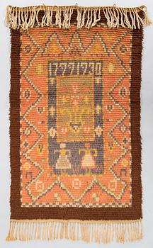 A Finnish folkart long pile Ryijy-rug from 1930s. Circa 150 x 120 cm.
