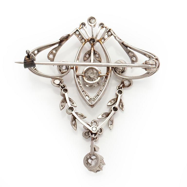 Brosch, gammal- och rosenslipade diamanter, platina.