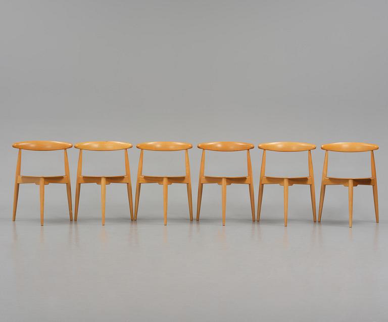 Hans J. Wegner, matgrupp, sju delar, "Hjerte-set", Fritz Hansen, Danmark, 1965.