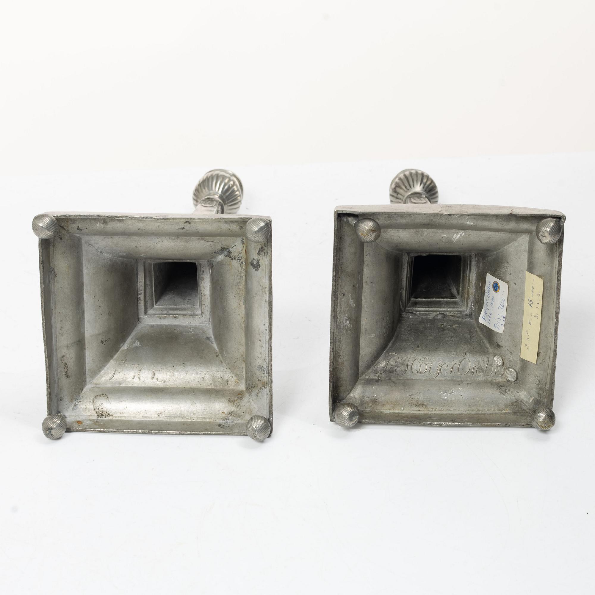 A pair of peuter candlesticks by Petter Höijer, Örebro (1796-1819).