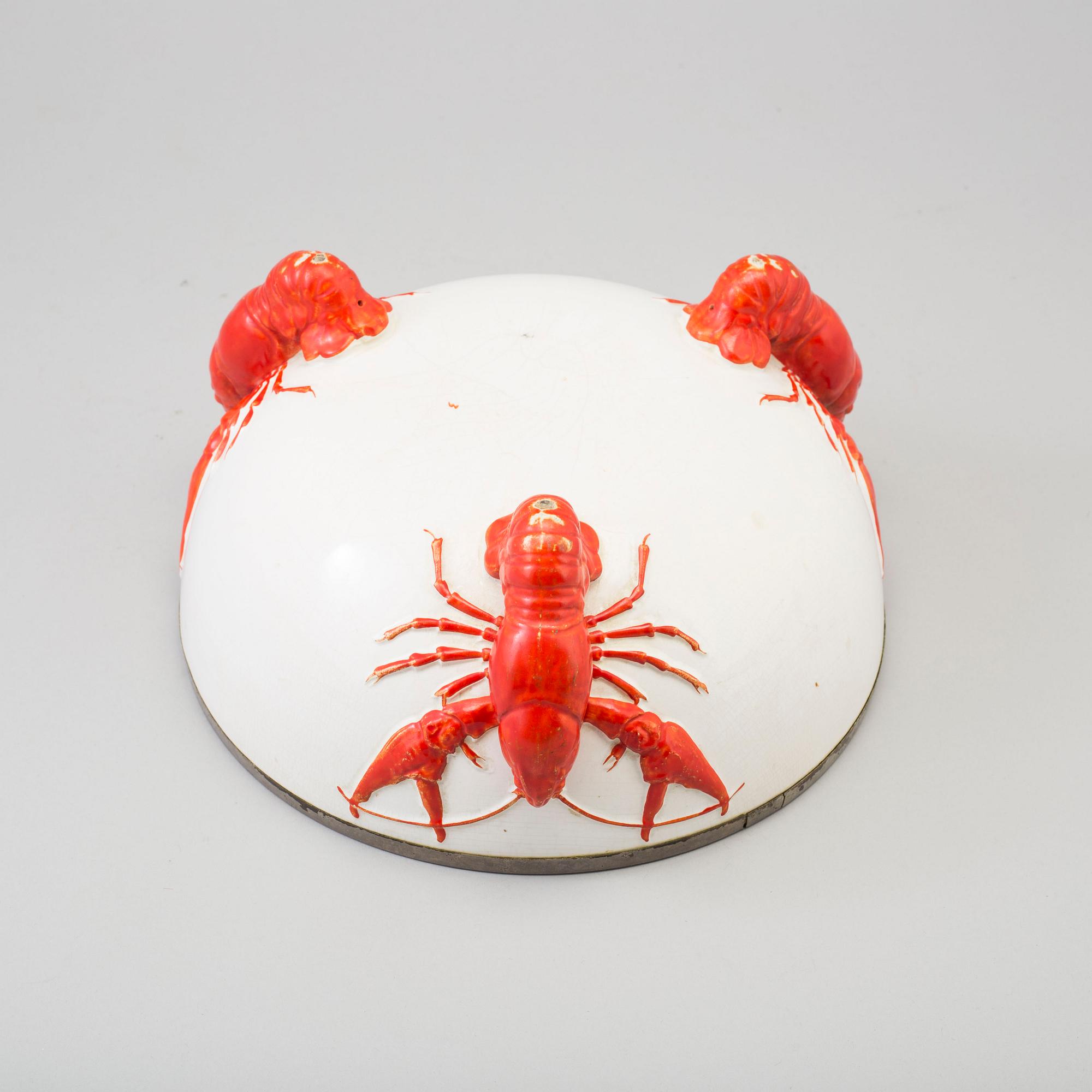 An early 19th crayfish bowl.