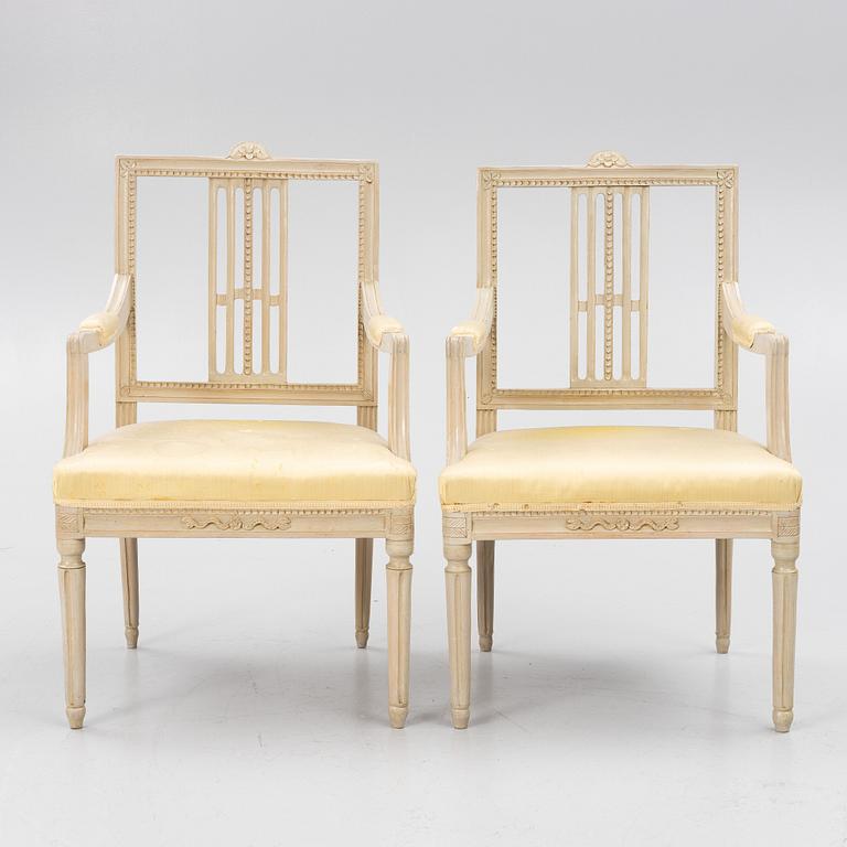 Karmstolar, ett par, gustavianska, Lindome, 1800-tal.