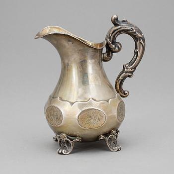GRÄDDKANNA, silver, Christopher Creutz, Stockholm, 1858. Vikt ca 152g.