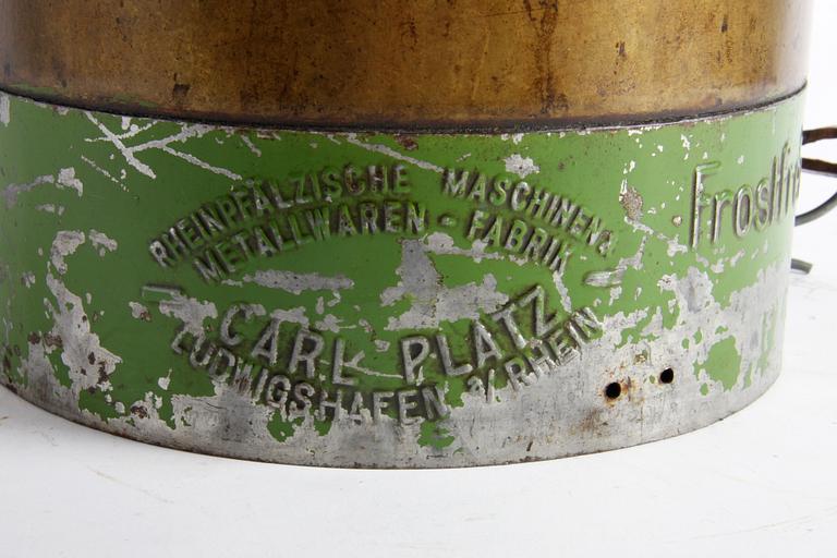 TRÄDGÅRDSSPRUTA, mässing, Carl Platz, Calimax no 1, Tyskland, omkring 1900.