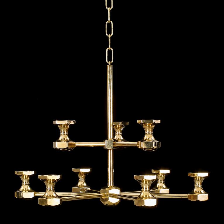 LJUSKRONA, mässing, Metallslöjden Gusum, 1900-talets andra hälft.