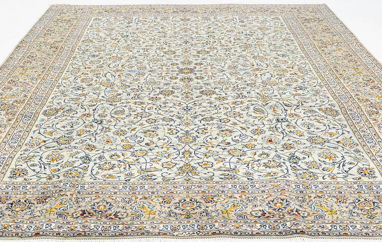Carpet. Keshan, semi antique, 403 x 295 cm.