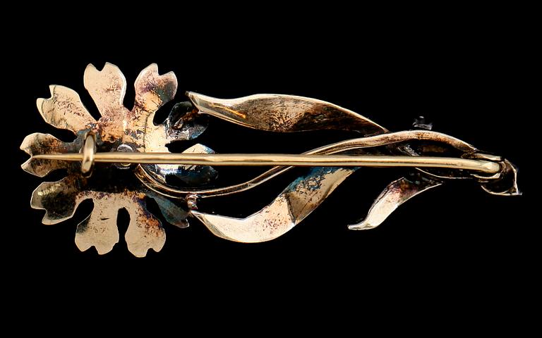 BROSCH, silver och rosenslipade diamanter. Total vikt ca 7 g.