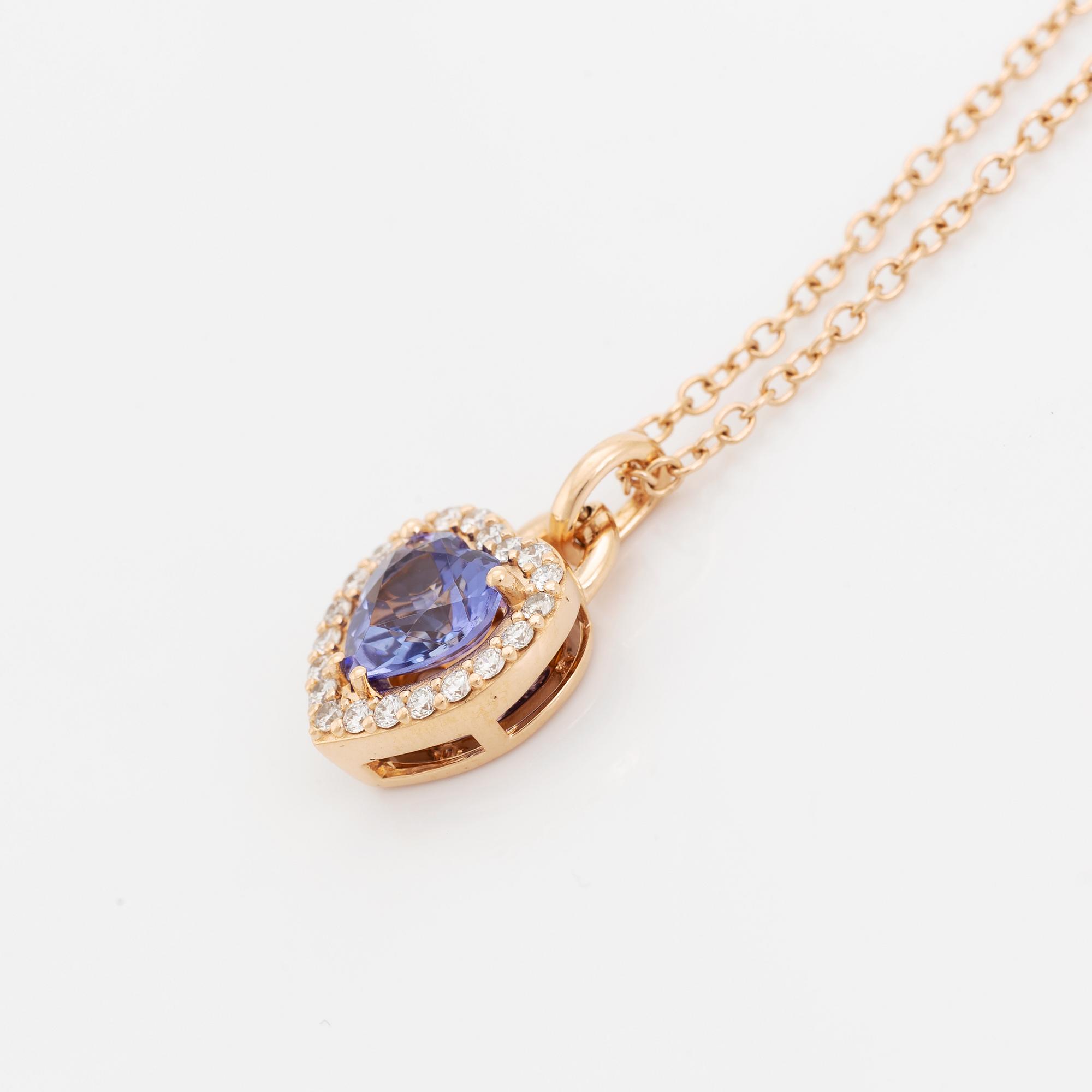 Collier med hjärtformad tanzanit och briljantslipade diamanter.