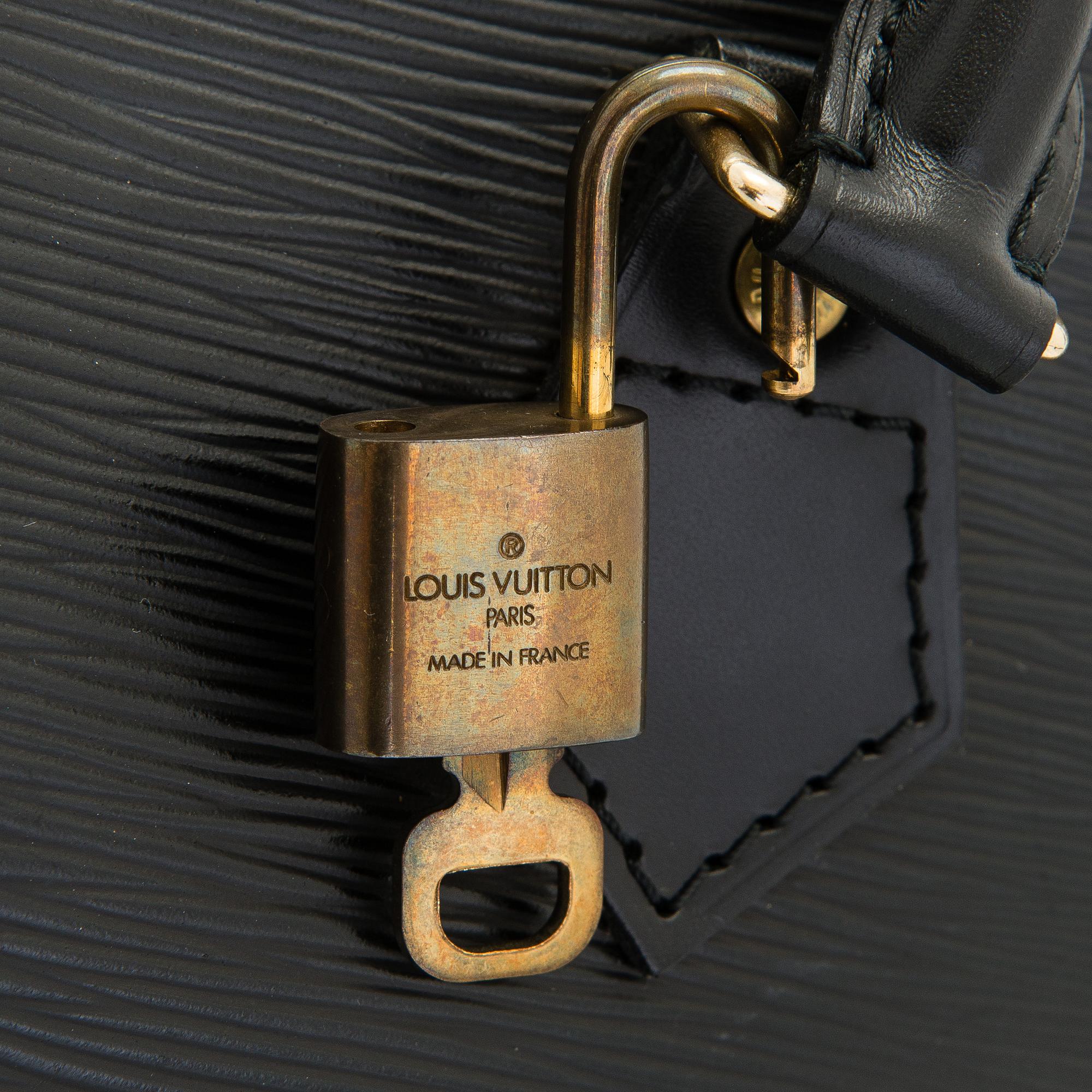 Louis Vuitton, laukku, "Alma Epi".