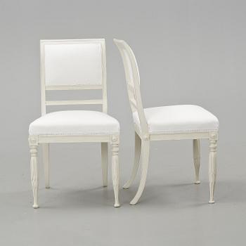 STOLAR, ett par, sengustavianska, omkring 1800.