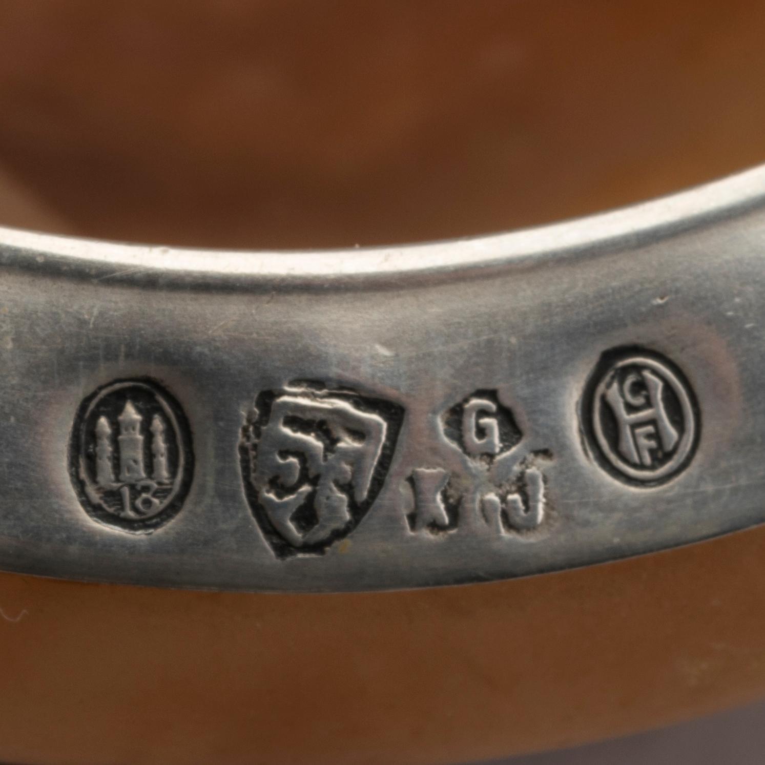 BOX WITH LID, alabaster and silver, Knud Georg Jensen, Copenhagen 1918.