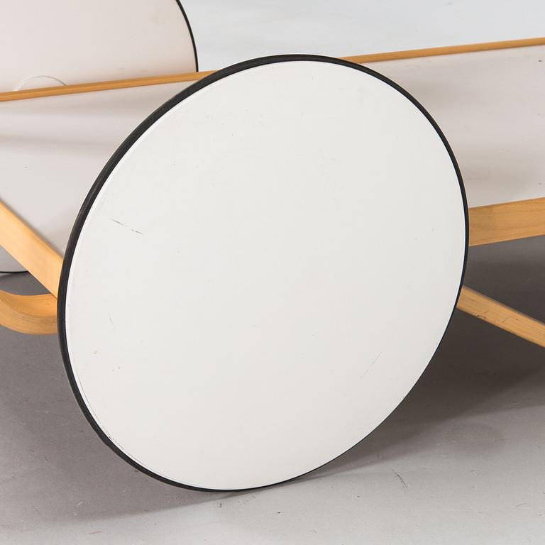 Alvar Aalto, serving trolley, model '901', Artek, Finland, late 20th century.