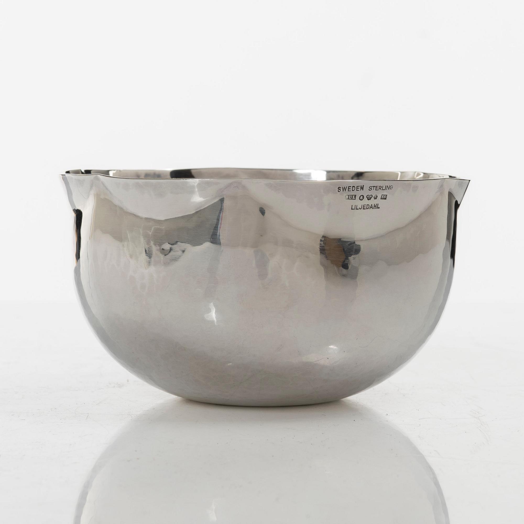 Bengt Liljedahl, A Swedish sterling silver bowl, Stockholm 1968.