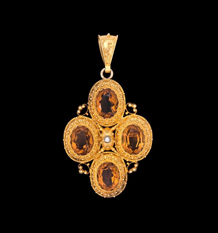 A citrine brooch/pendant, 1880's.