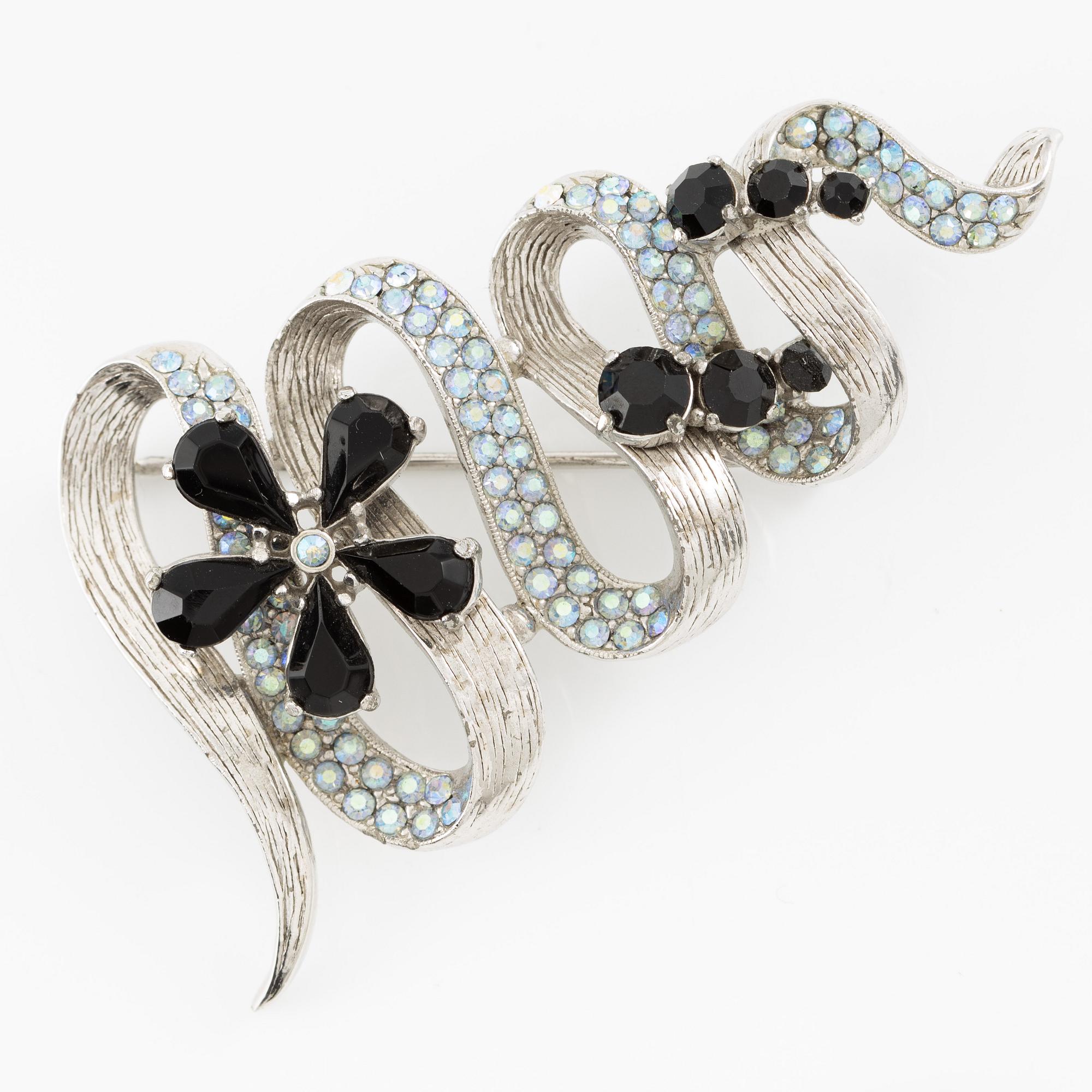 Elsa Schiaparelli, brosch, vintage.