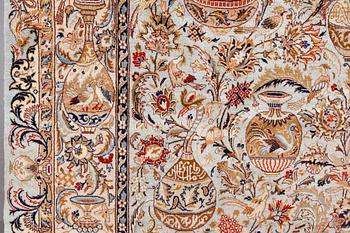 Matta, Figural Kashmar, ca 292 x 195 cm.