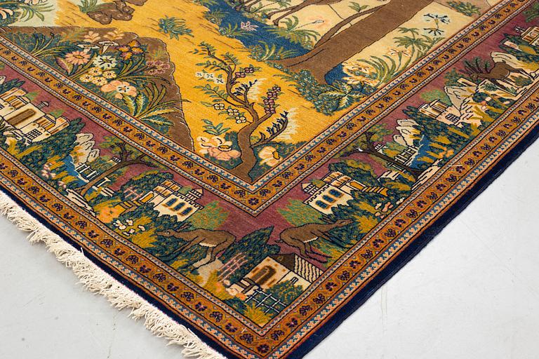 A rug, semi-antik Kashan figural, ca 216 x 133,5 cm.
