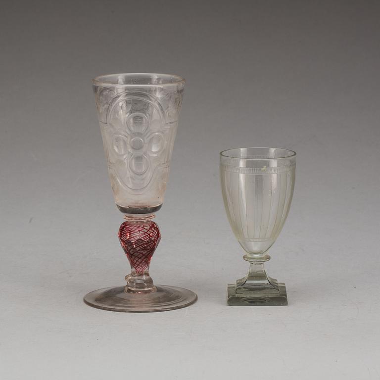 VINGLAS samt POKAL, glas, Sverige resp Tyskland, 1700/1800-tal.