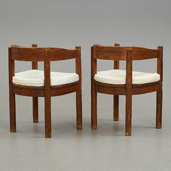 BRÖDERNA ERIKSSON (The Eriksson brothers), attributed to, a pair of stained and carved chairs, Arvika, Art Nouveau,