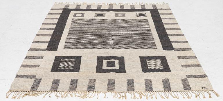 Margareta Åkerberg, rya tapestry, signed MÅ, approx. 202 x 140 cm.