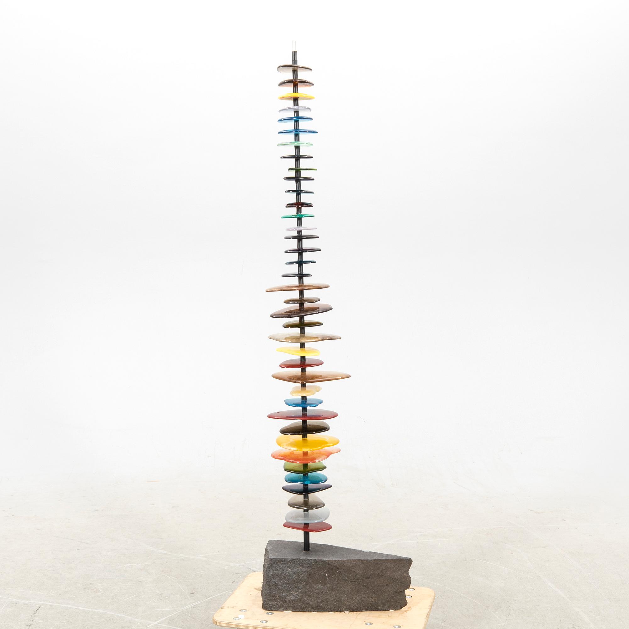 Birgitte Linde, sculpture glass and stone.