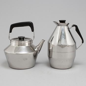 SIGVARD BERNADOTTE, kaffe- och tekanna, rostfritt stål och bakelit, Moderna Kök, 1900-talets mitt.