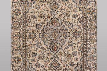 A rug, Persian, Vintage Design, ca 192 x 124 cm.
