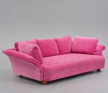 Josef Frank, a "Liljevalchs" sofa, Firma Svenskt Tenn, 2013.