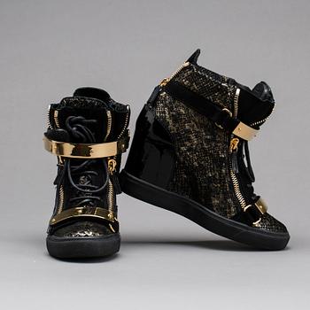 SKOR, Giuseppe Zanotti.