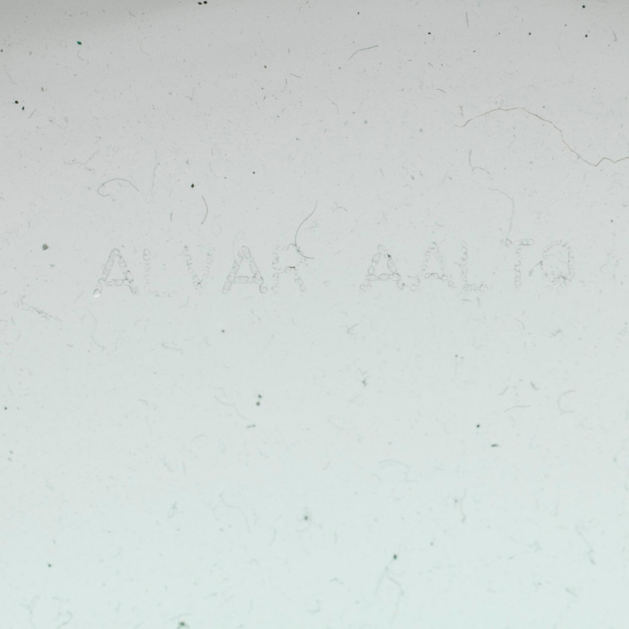SKÅLAR, 2 st, och VAS, Alvar Aalto, Iittala. 1980-2000-talet.