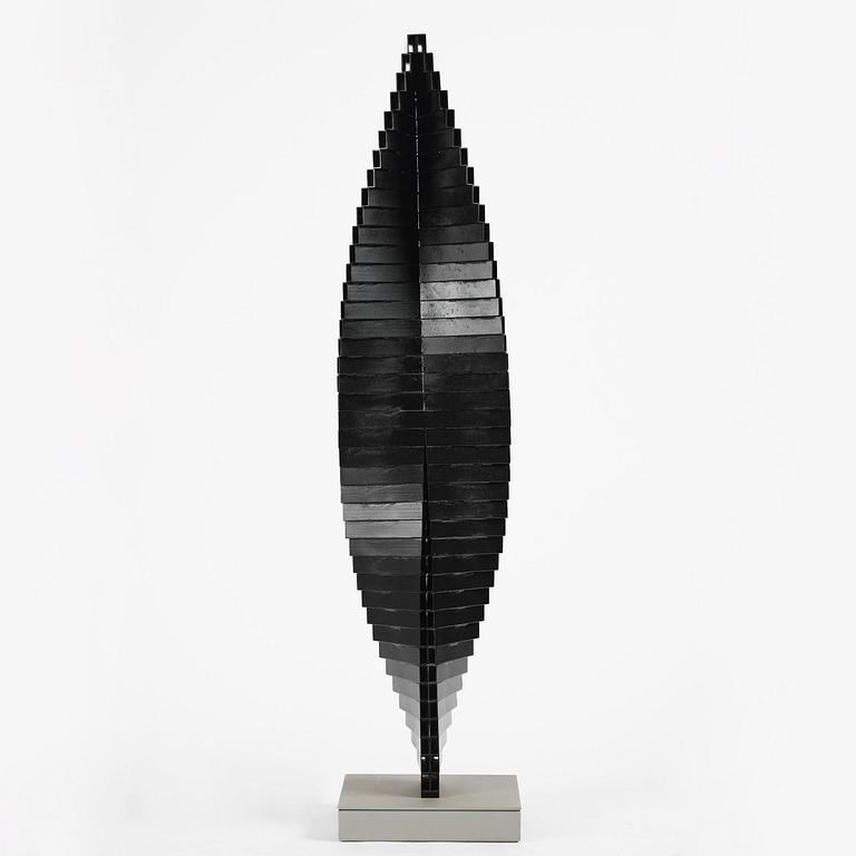 Arne Jones, "Yin-Yang II".