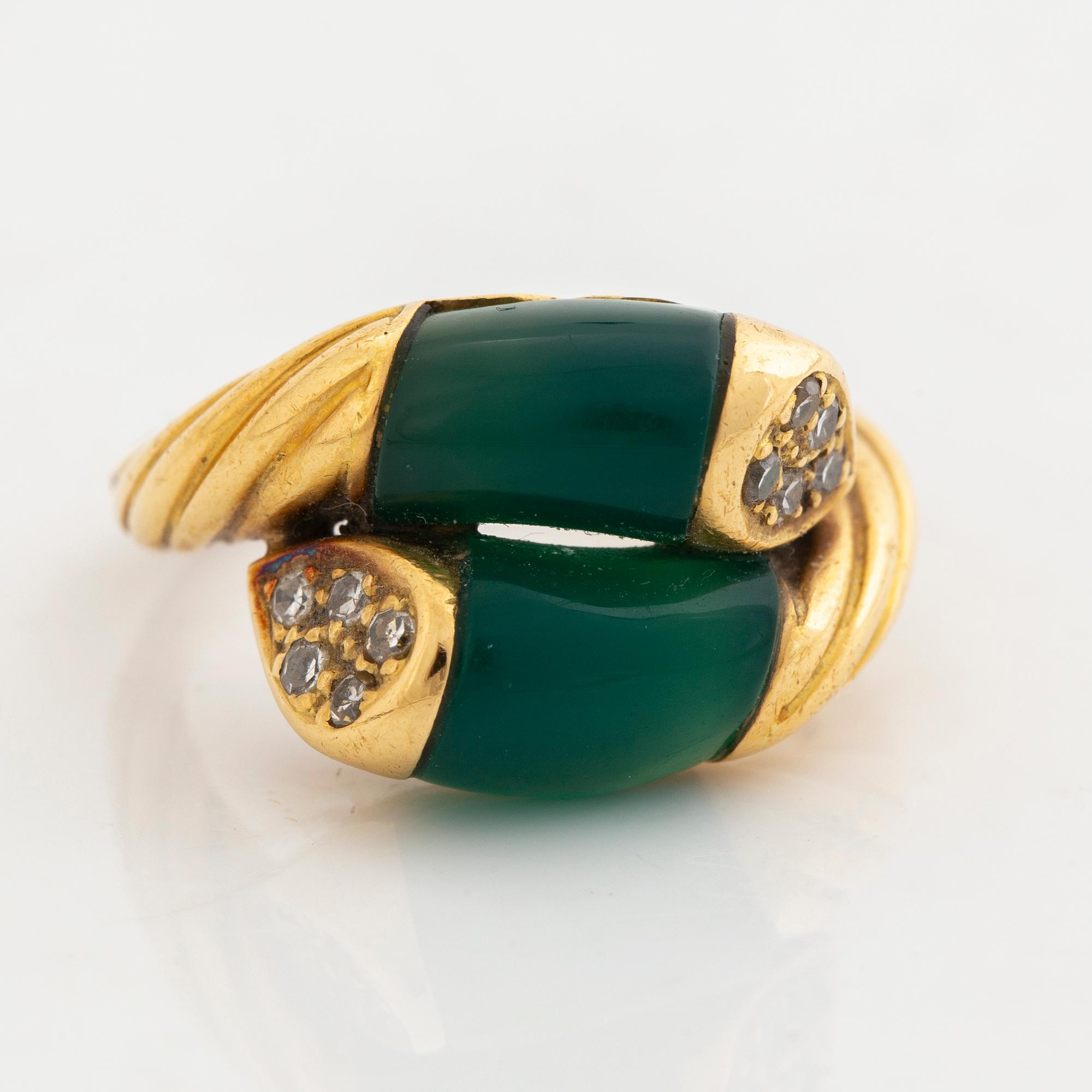 Chalcedony and diamond ring.