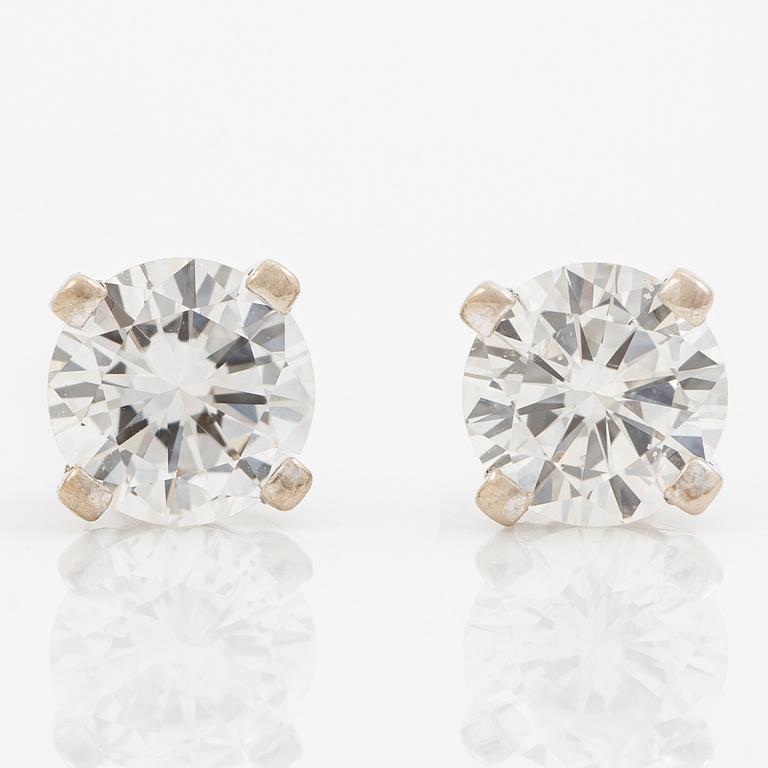 Earrings, Strömdahls, 18K white gold with round brilliant-cut diamonds, total approx. 0.38 ct.