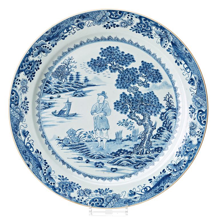 A large blue and white charger, Qing dynasty, Qianlong (1736-95).