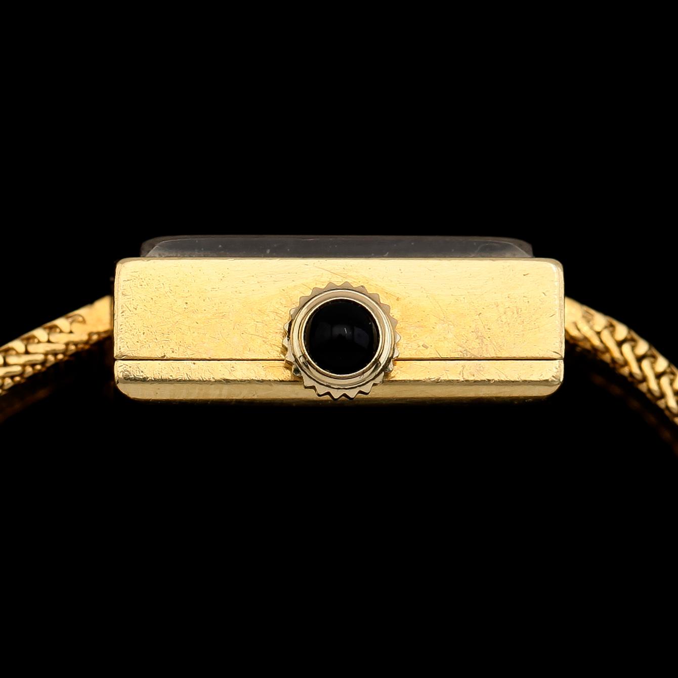 ARMBANDSUR, 18K guld, Tissot, 1900-talets andra hälft. Total vikt med urverk ca 28 g.