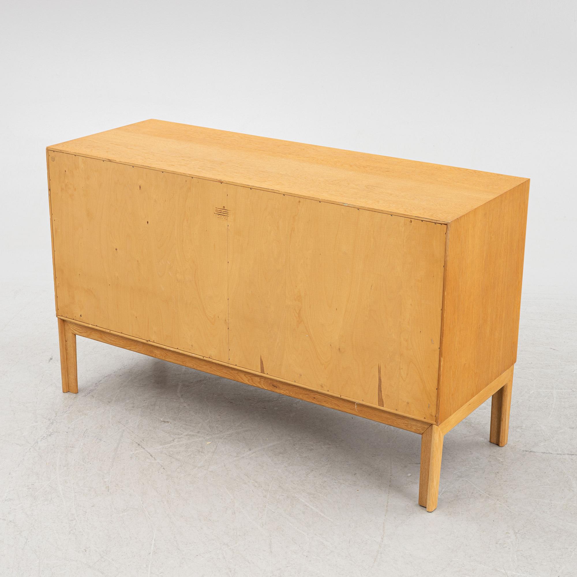 Alf Svensson, sideboard, Bjärsta Snickerifabrik, 1960-tal.