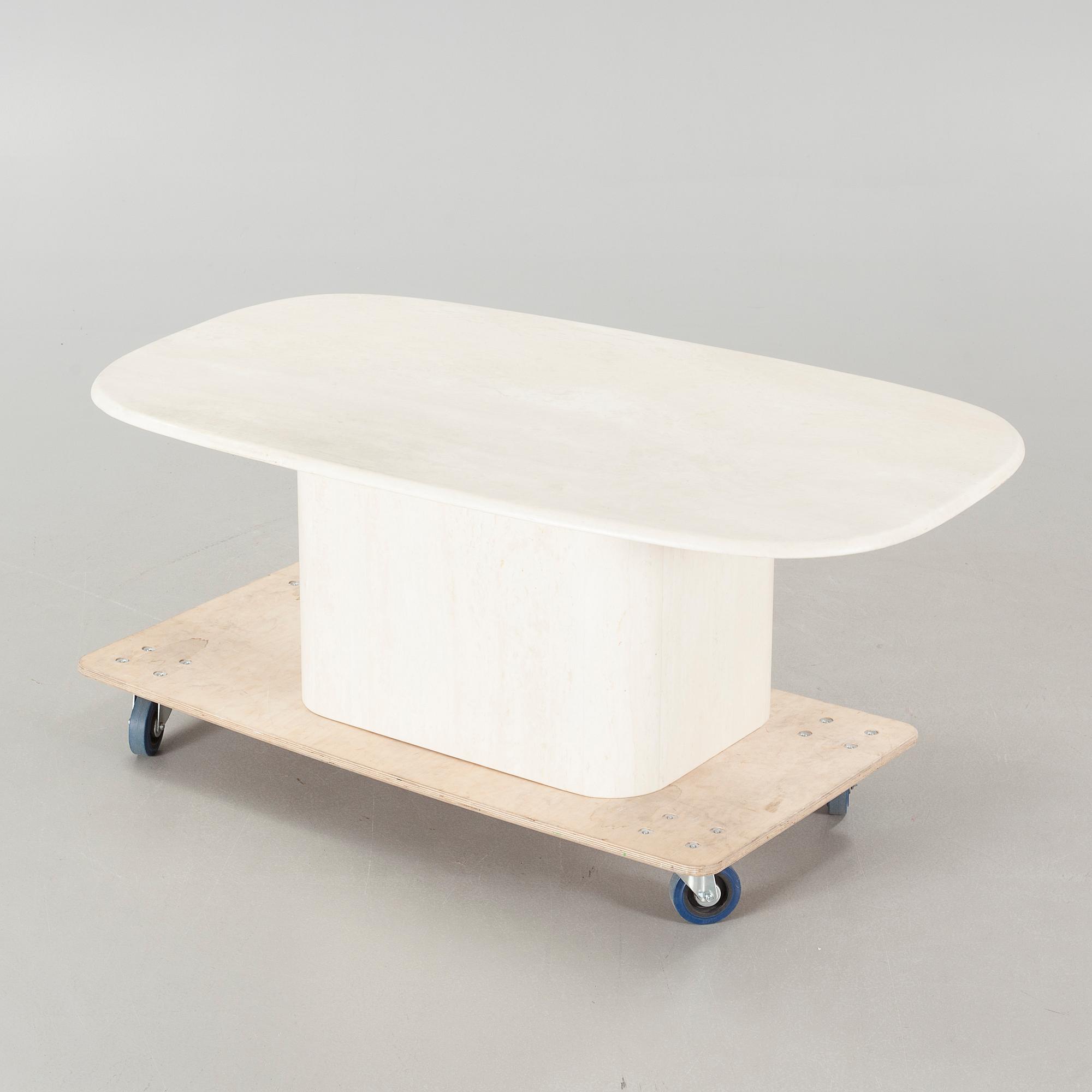 A sofa table, second half of the 20th century.